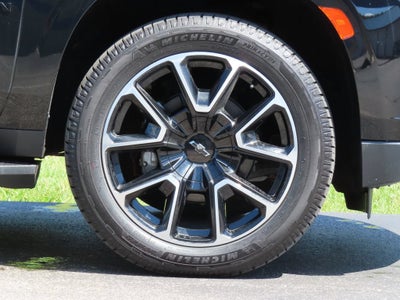 2024 Chevrolet Suburban RST