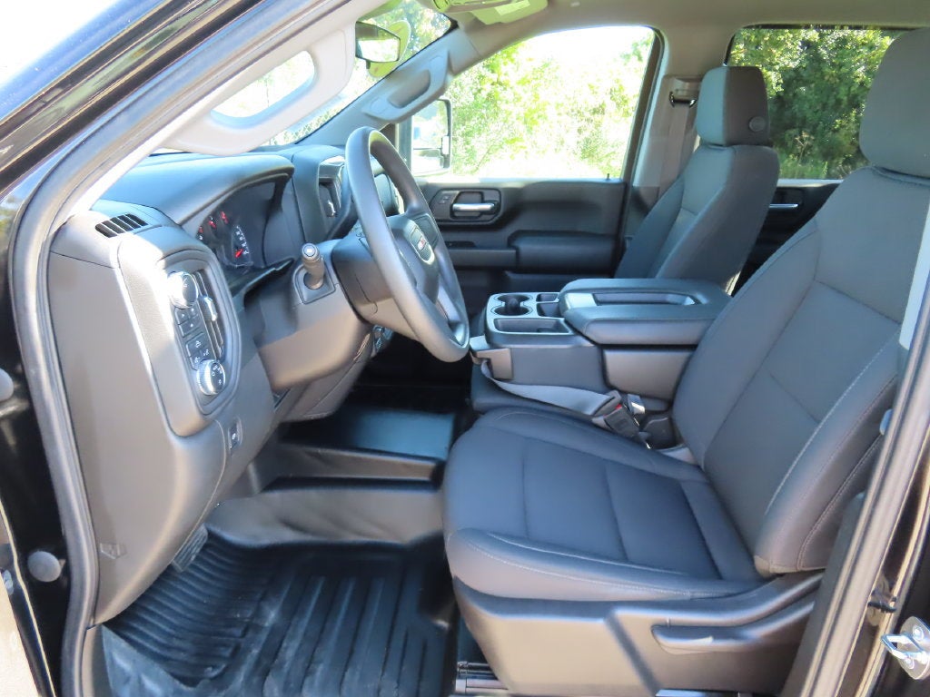 2024 GMC Sierra 2500 HD Pro