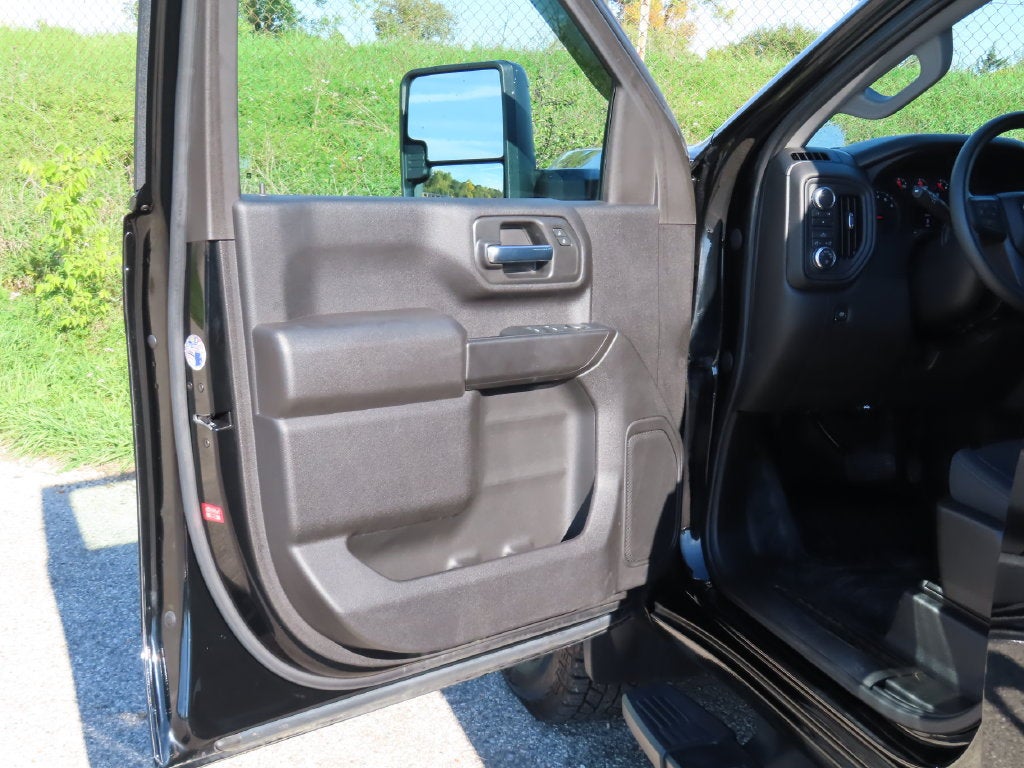 2024 GMC Sierra 2500 HD Pro