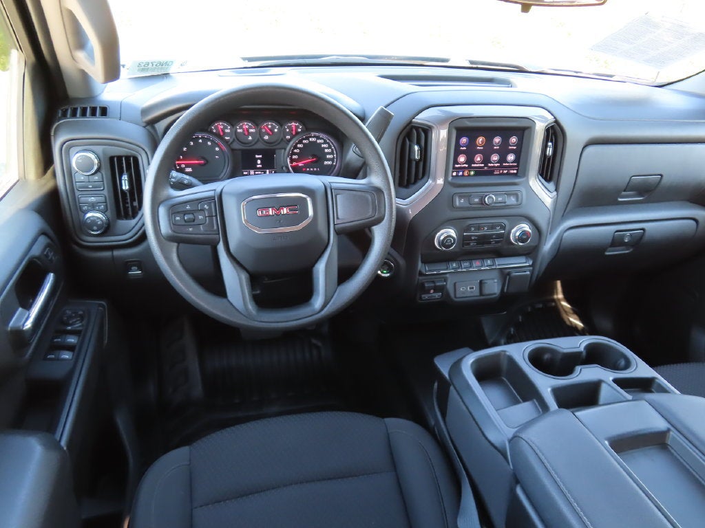 2024 GMC Sierra 2500 HD Pro