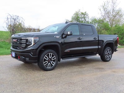 2025 GMC Sierra 1500 AT4