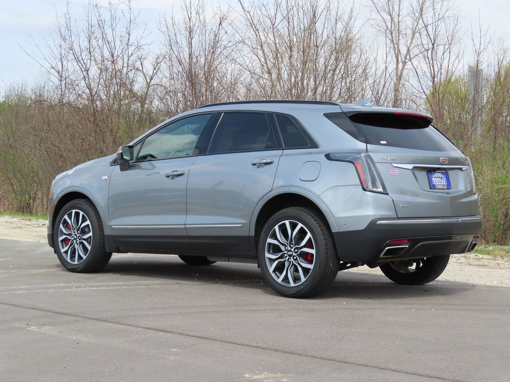 2024 Cadillac XT5 Sport