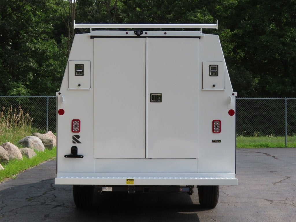 2025 Chevrolet Express Cutaway 3500 1WT