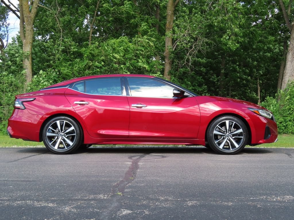 2023 Nissan Maxima SL