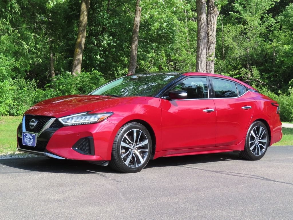 2023 Nissan Maxima SL