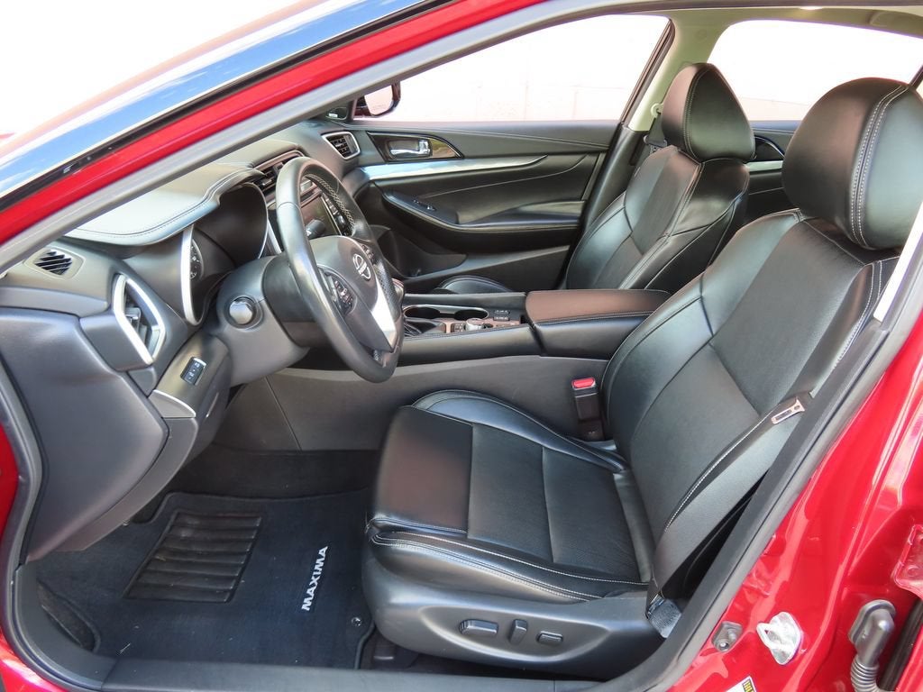 2023 Nissan Maxima SL