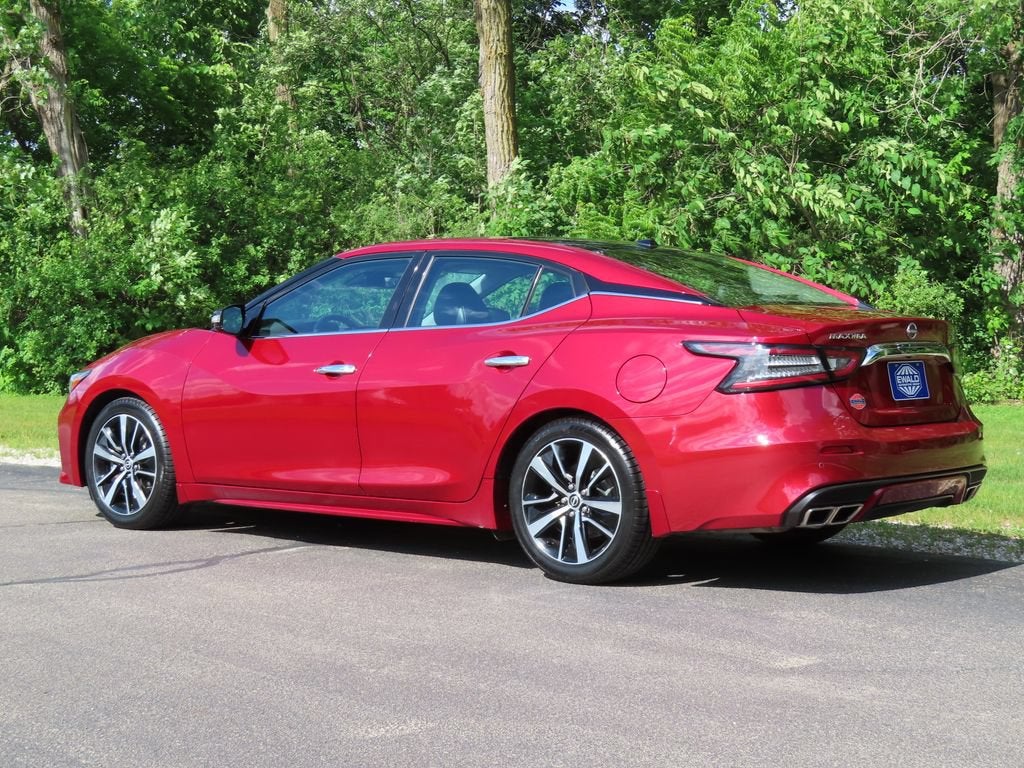 2023 Nissan Maxima SL
