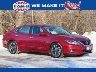 2016 Nissan Altima 2.5 SR