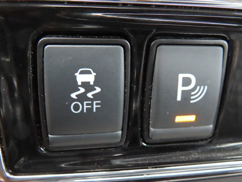 2018 Nissan TITAN Platinum Reserve