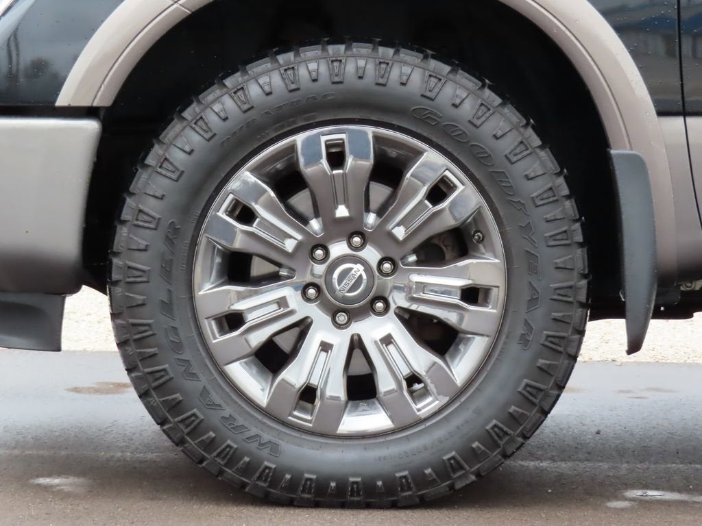 2018 Nissan TITAN Platinum Reserve