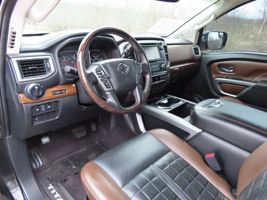 2018 Nissan TITAN Platinum Reserve