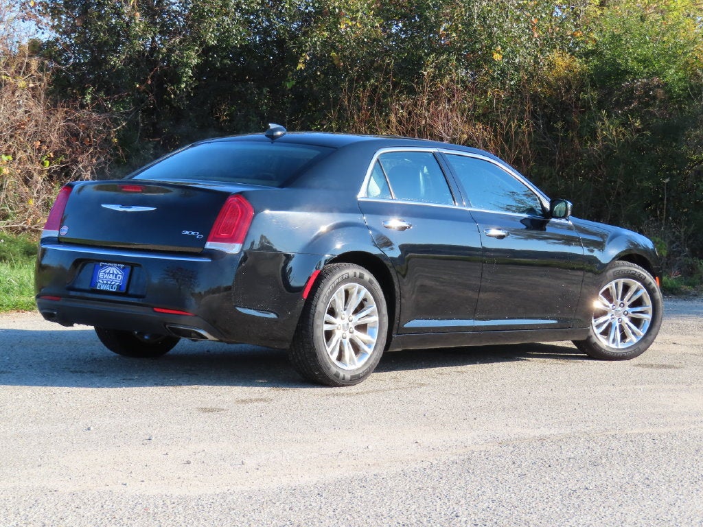 2015 Chrysler 300 300C