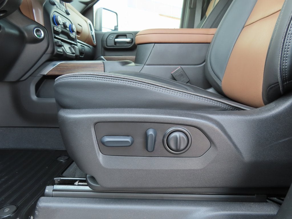 2023 Chevrolet Silverado 3500 HD High Country