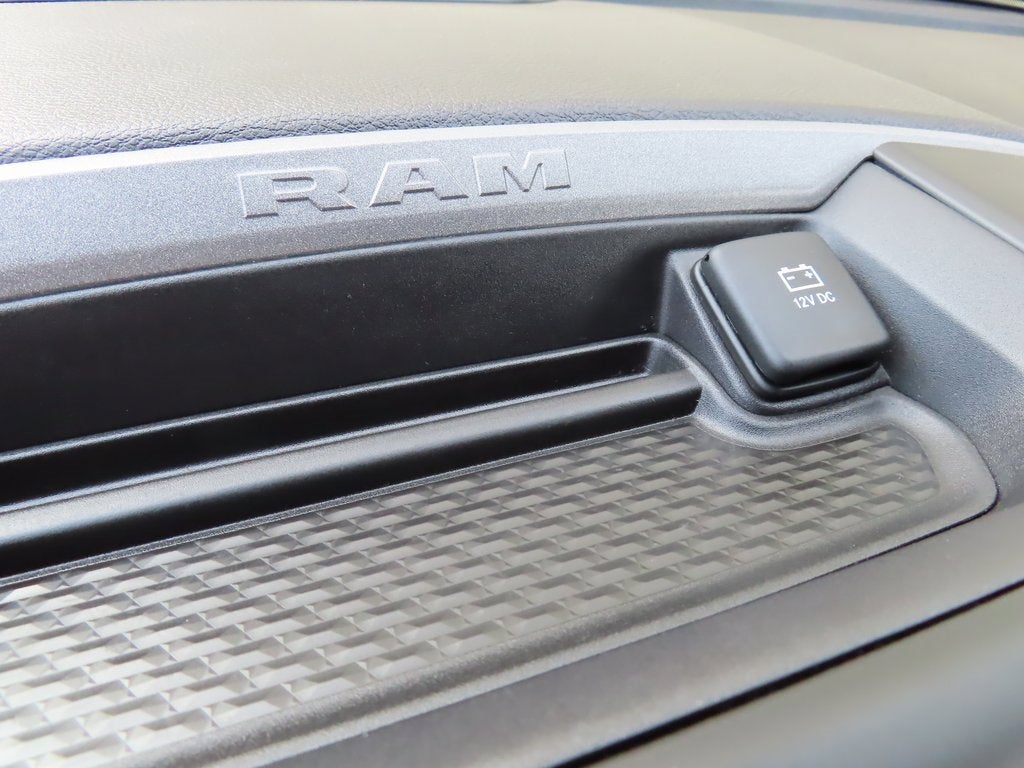 2024 RAM 3500 Tradesman Crew Cab 4x4 6'4" Box