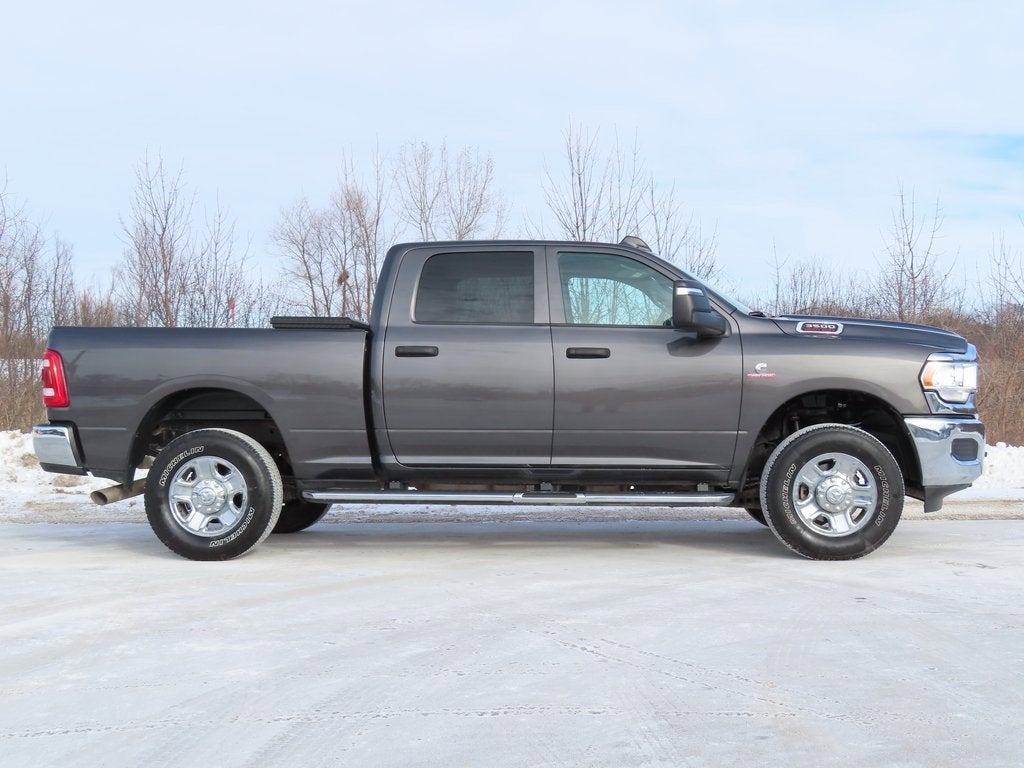 2024 RAM 3500 Tradesman Crew Cab 4x4 6'4" Box