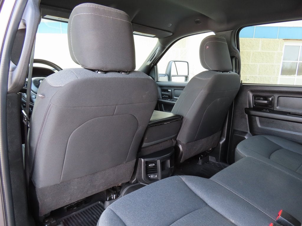 2024 RAM 3500 Tradesman Crew Cab 4x4 6'4" Box