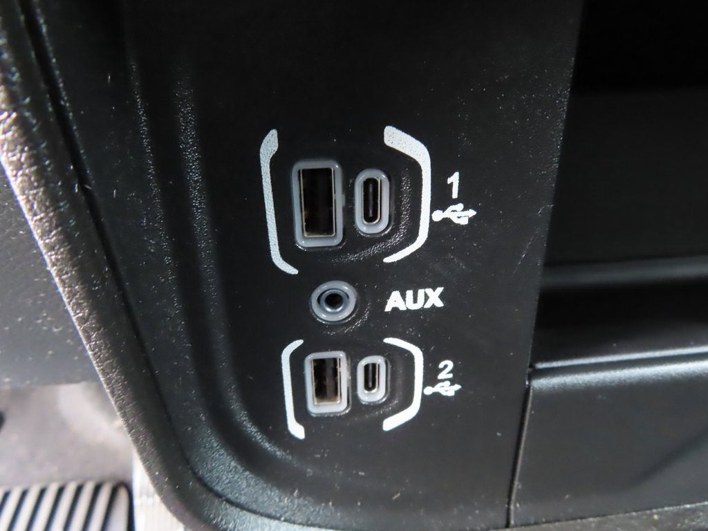 2024 RAM 3500 Tradesman Crew Cab 4x4 6'4" Box