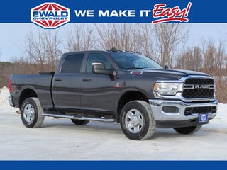 2024 RAM 3500 Tradesman Crew Cab 4x4 6'4" Box