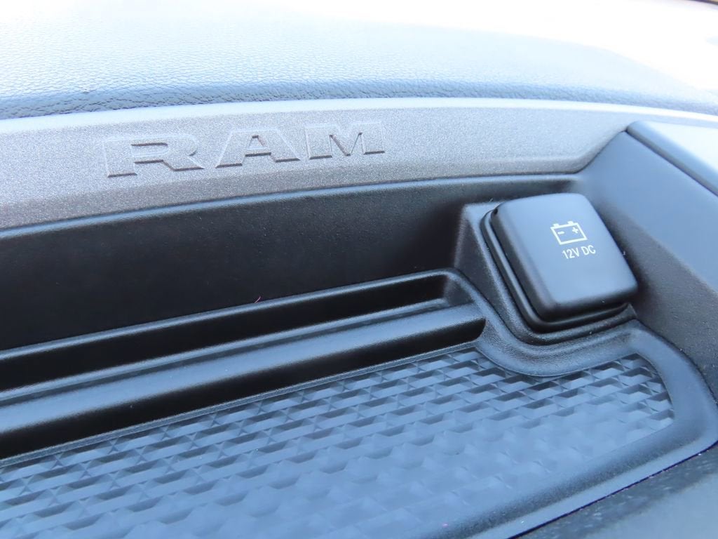 2024 RAM 3500 Tradesman Crew Cab 4x4 6'4" Box