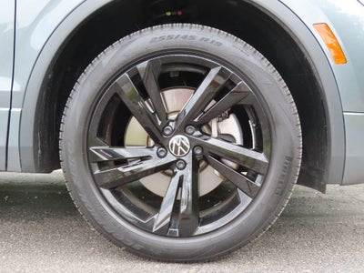 2024 Volkswagen Tiguan 2.0T SE R-Line Black
