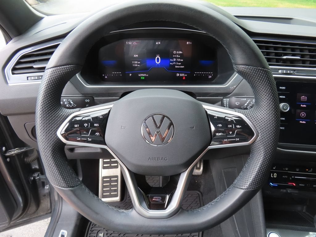 2024 Volkswagen Tiguan 2.0T SE R-Line Black