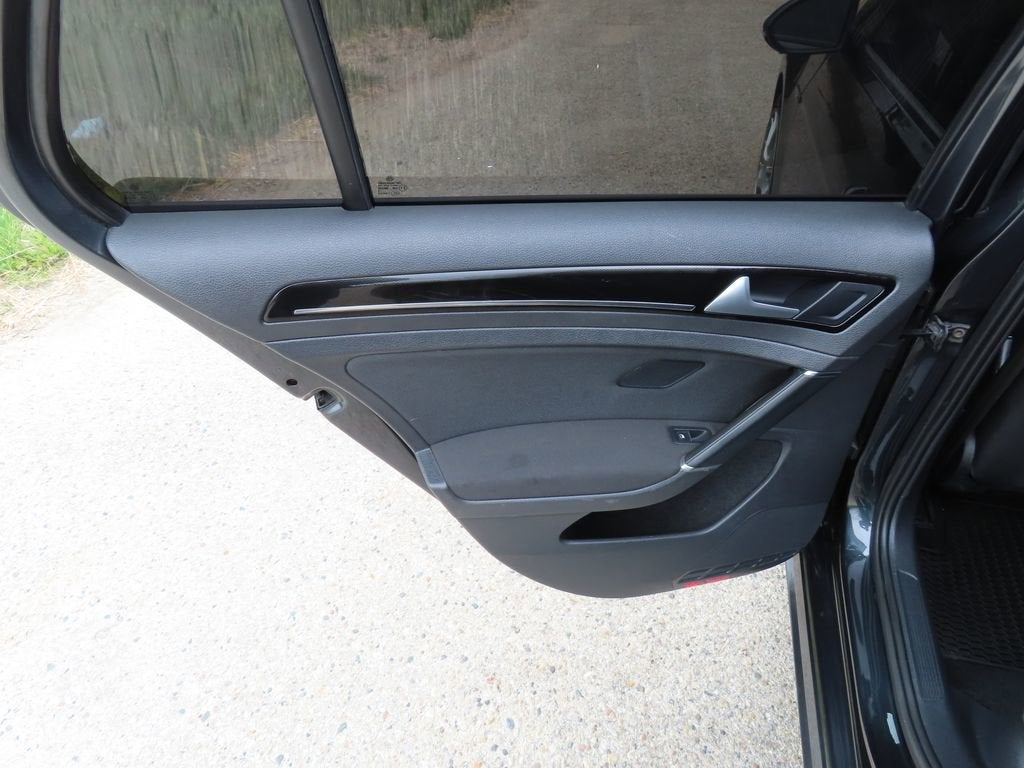 2015 Volkswagen Golf GTI 2.0T S 4-Door