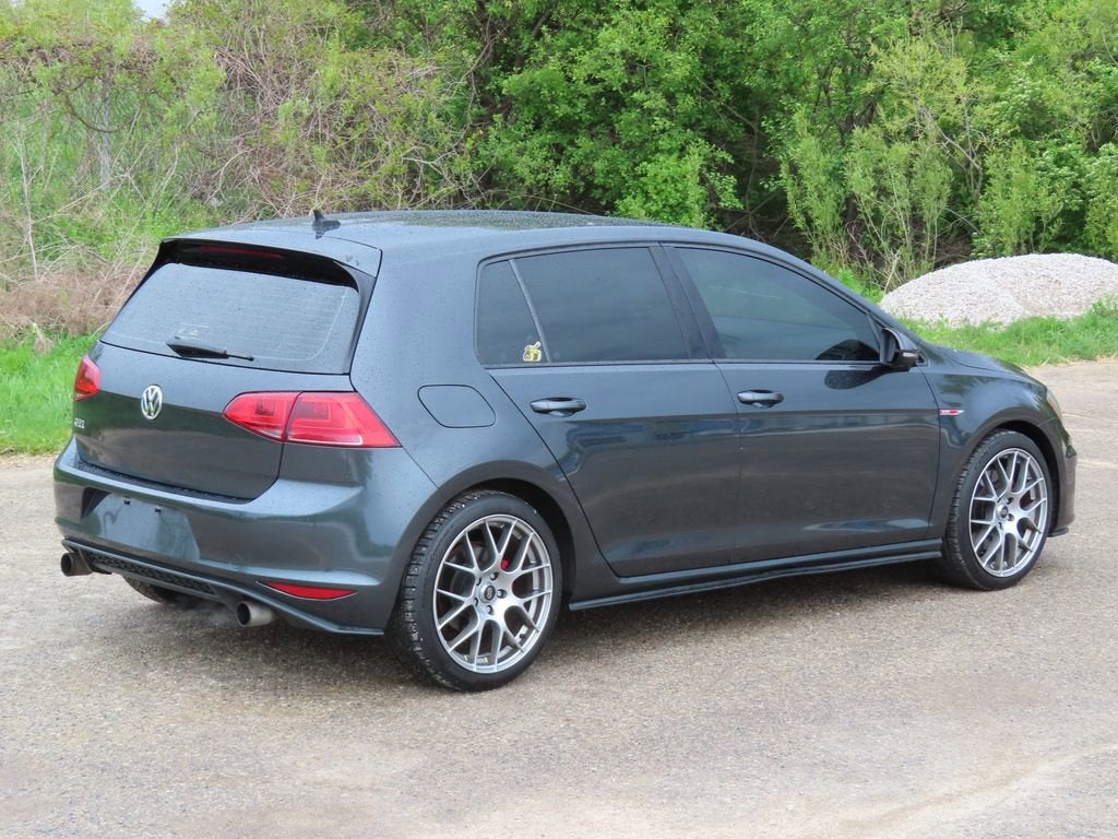 2015 Volkswagen Golf GTI 2.0T S 4-Door