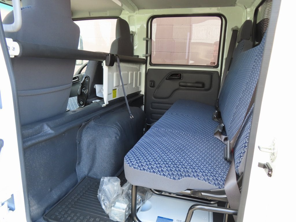 2024 Chevrolet Low Cab Forward 5500 HG NA