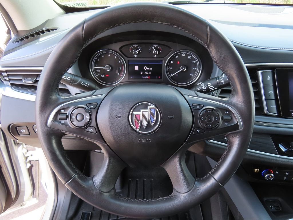 2020 Buick Enclave Essence