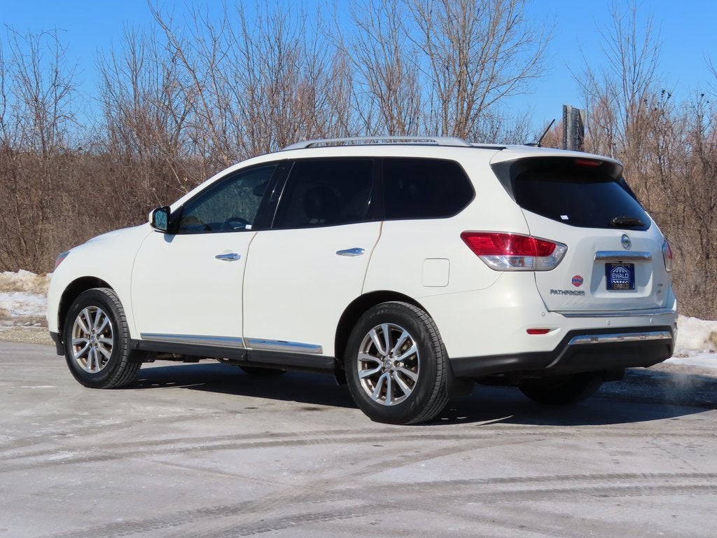 2014 Nissan Pathfinder SL