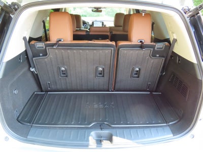2024 Nissan Pathfinder Platinum 4WD