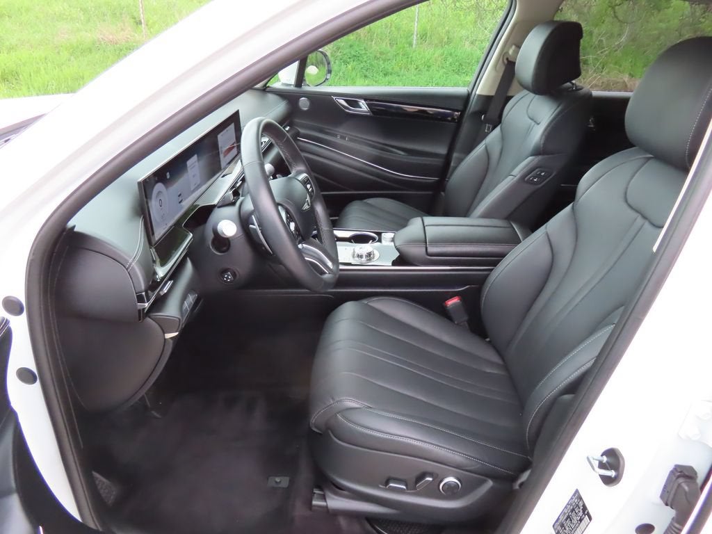 2025 Genesis GV80 2.5T Standard AWD