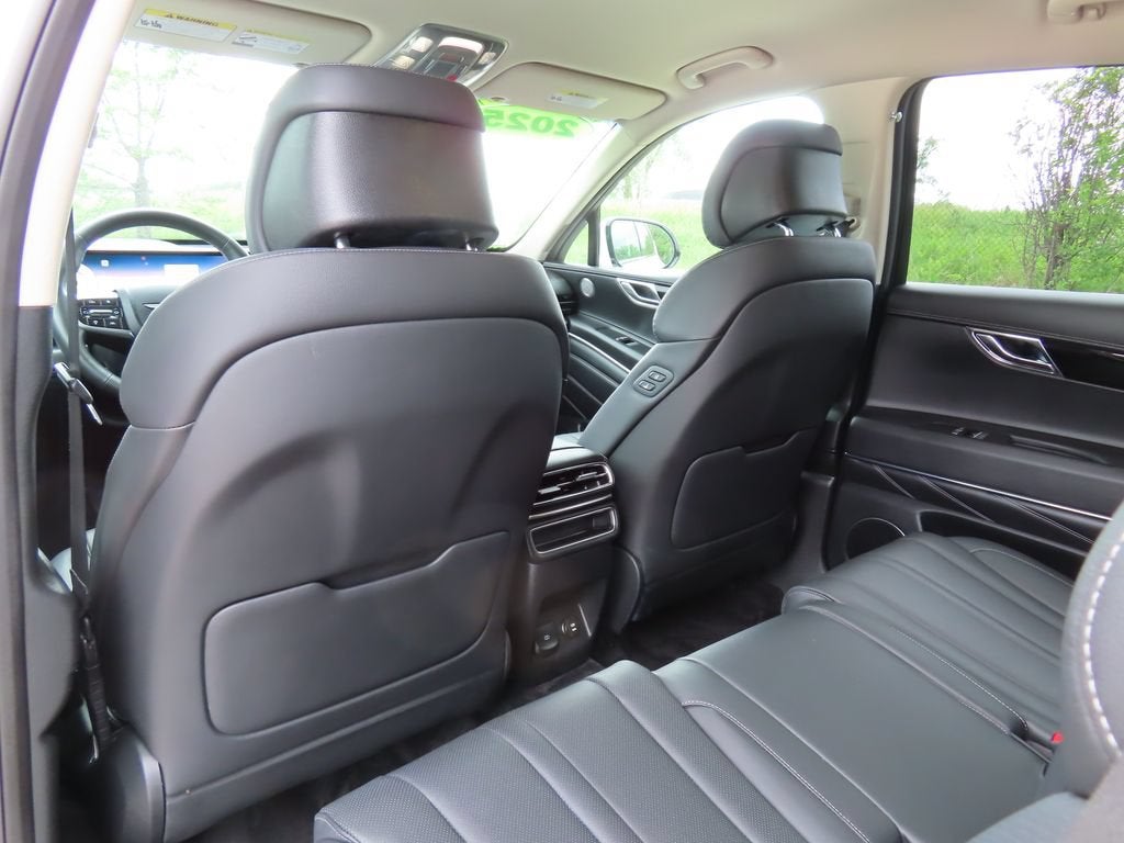 2025 Genesis GV80 2.5T Standard AWD