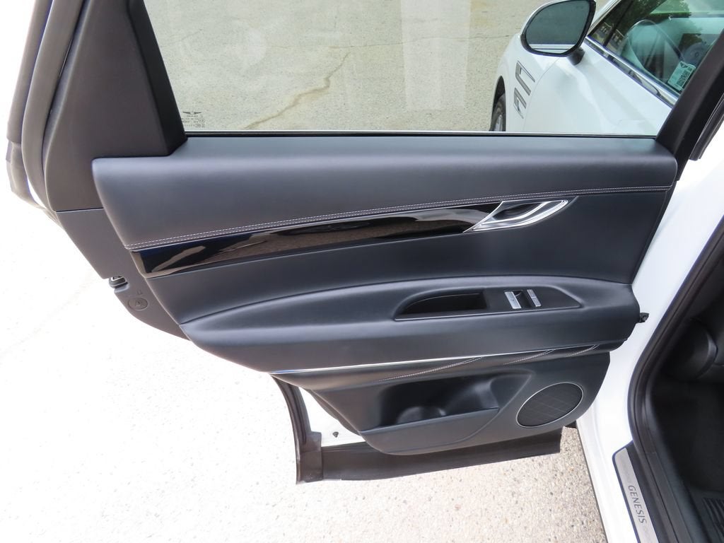 2025 Genesis GV80 2.5T Standard AWD