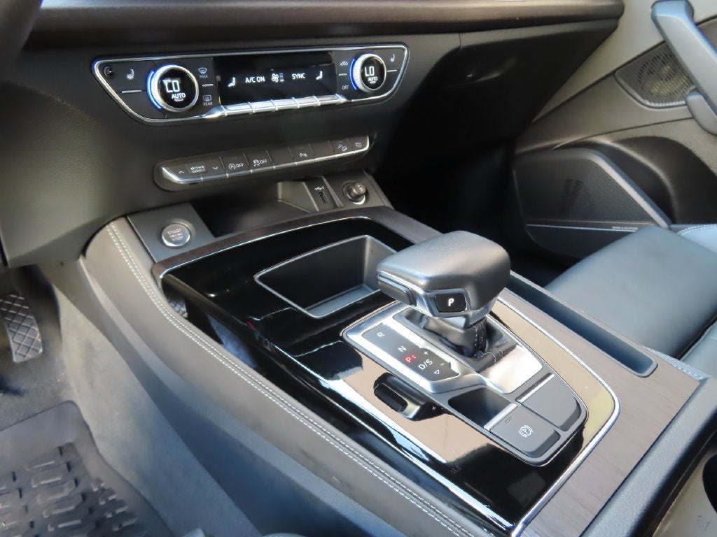 2023 Audi Q5 Sportback Premium Plus 45 TFSI S line quattro S tronic