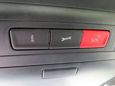 2018 Volkswagen Golf R 2.0T w/DCC & Navigation