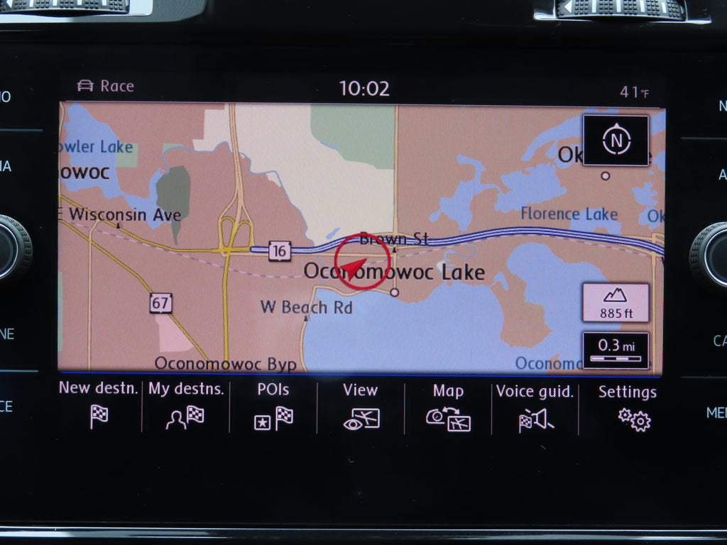 2018 Volkswagen Golf R 2.0T w/DCC & Navigation