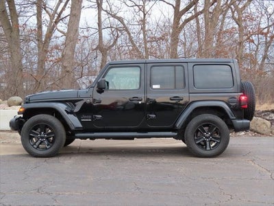 2023 Jeep Wrangler 4-Door Sahara Altitude