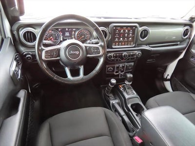 2023 Jeep Wrangler 4-Door Sahara