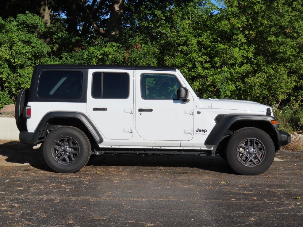 2024 Jeep Wrangler 4-Door Sport S 4x4
