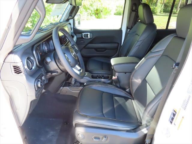 2027 Jeep Wrangler WRANGLER 4-DOOR SAHARA