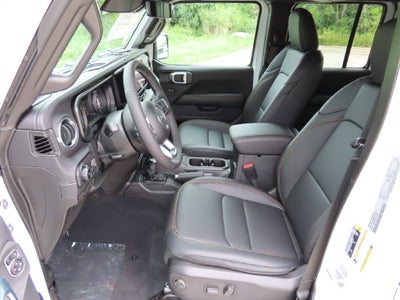 2027 Jeep Wrangler WRANGLER 4-DOOR SAHARA