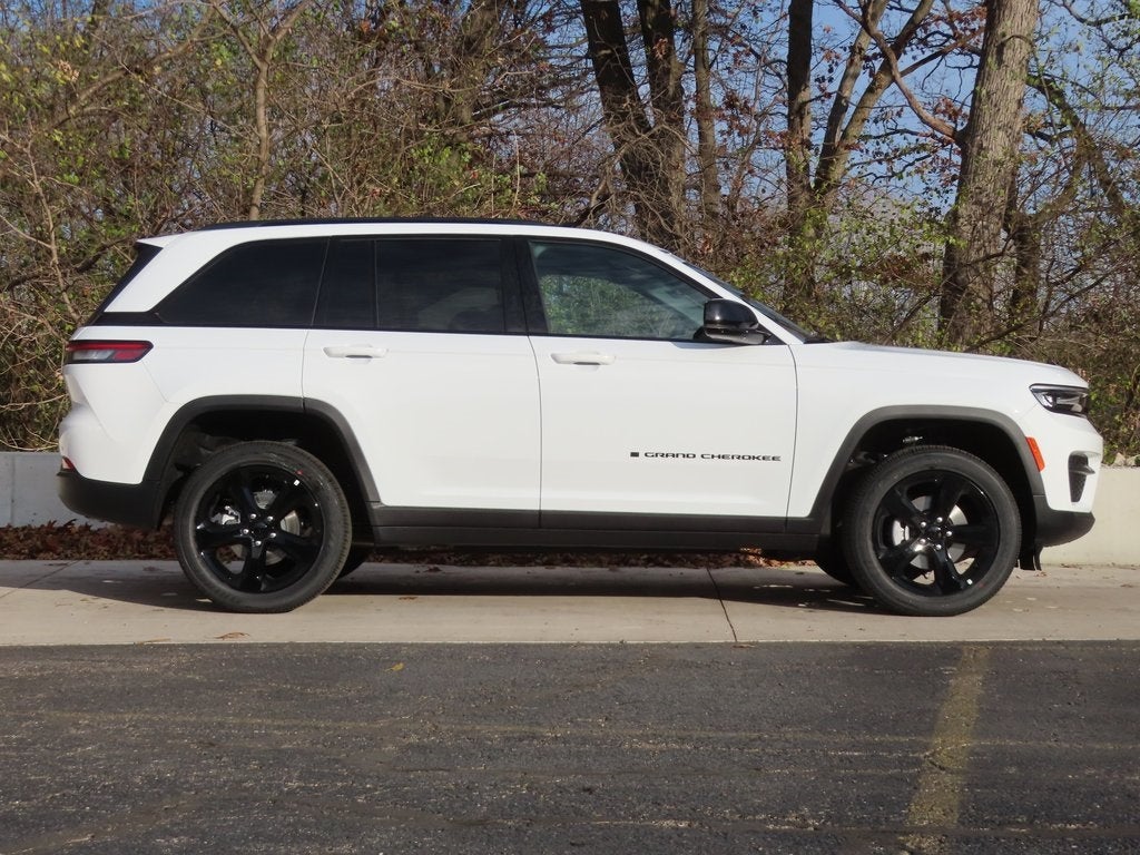 2025 Jeep Grand Cherokee GRAND CHEROKEE ALTITUDE X 4X4