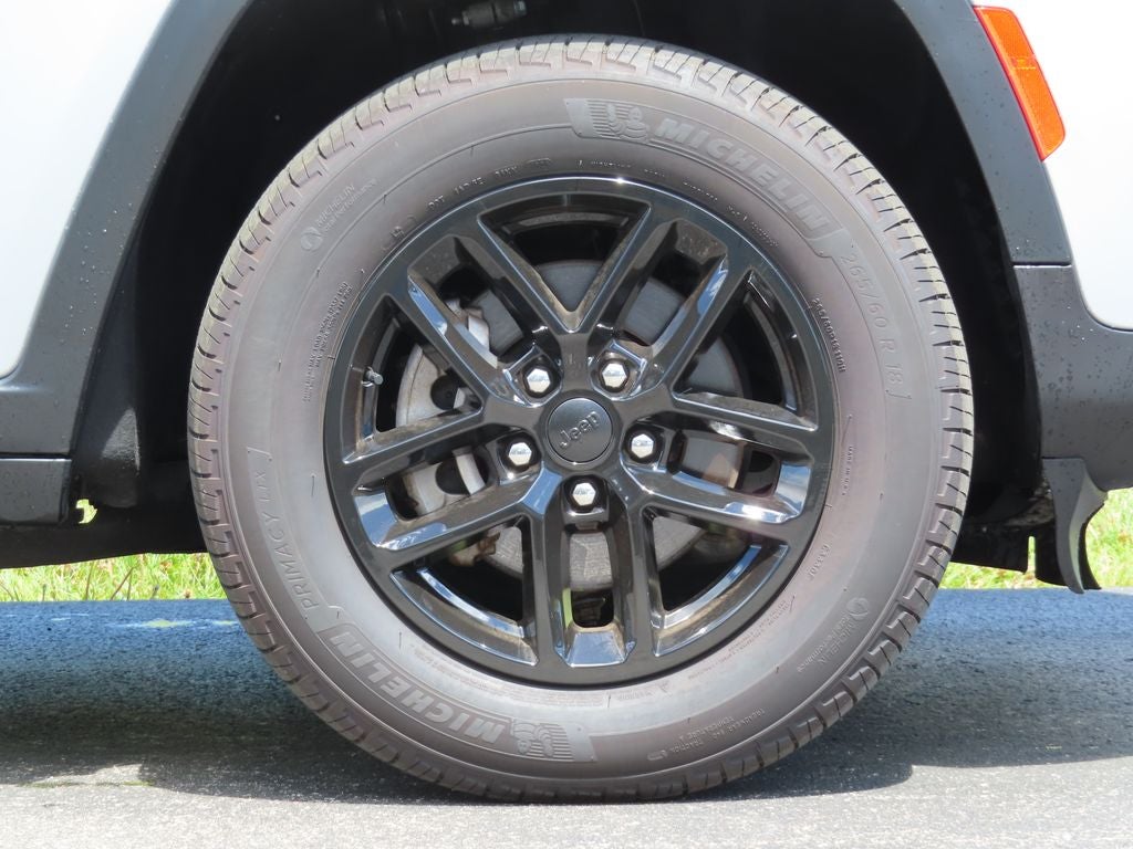 2024 Jeep Grand Cherokee Laredo X 4x4