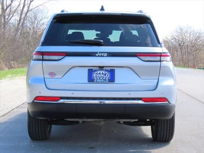 2024 Jeep Grand Cherokee Laredo X 4x4