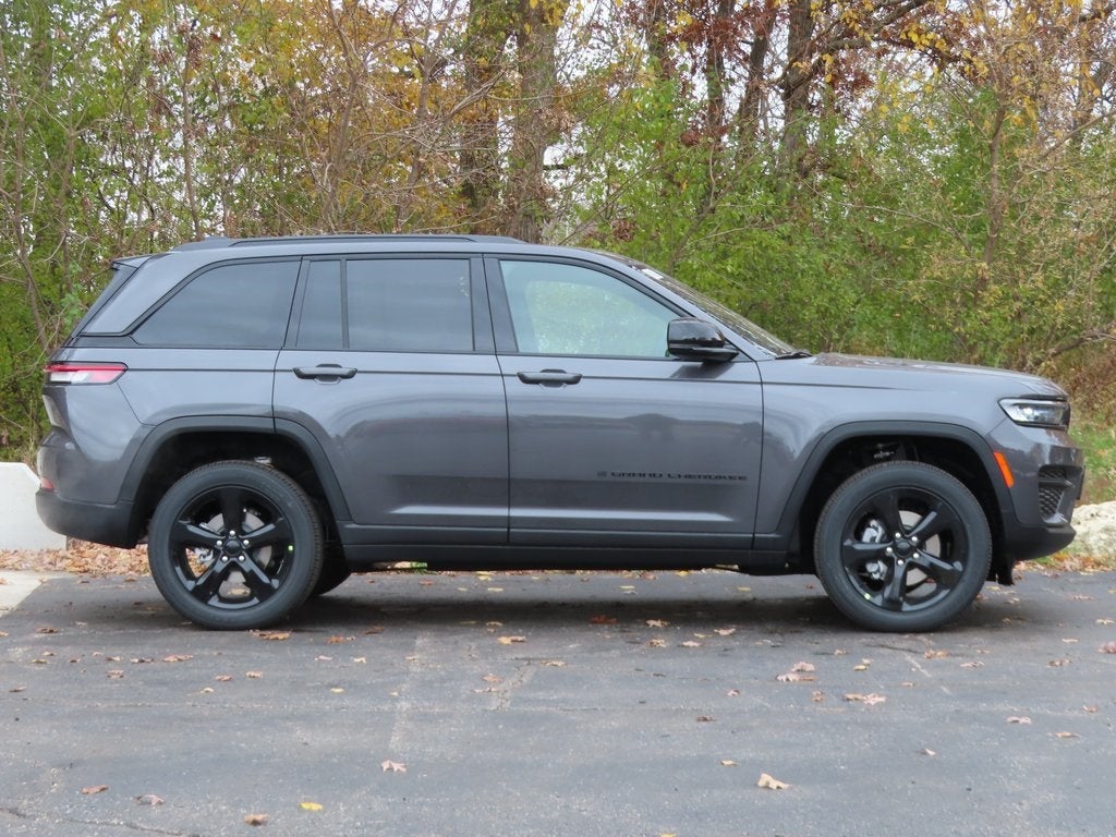2025 Jeep Grand Cherokee GRAND CHEROKEE ALTITUDE X 4X4
