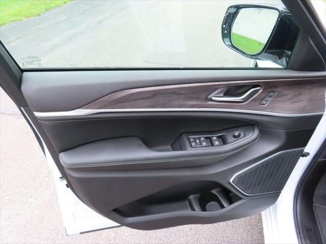 2026 Jeep Grand Cherokee GRAND CHEROKEE LIMITED RESERVE 4X4