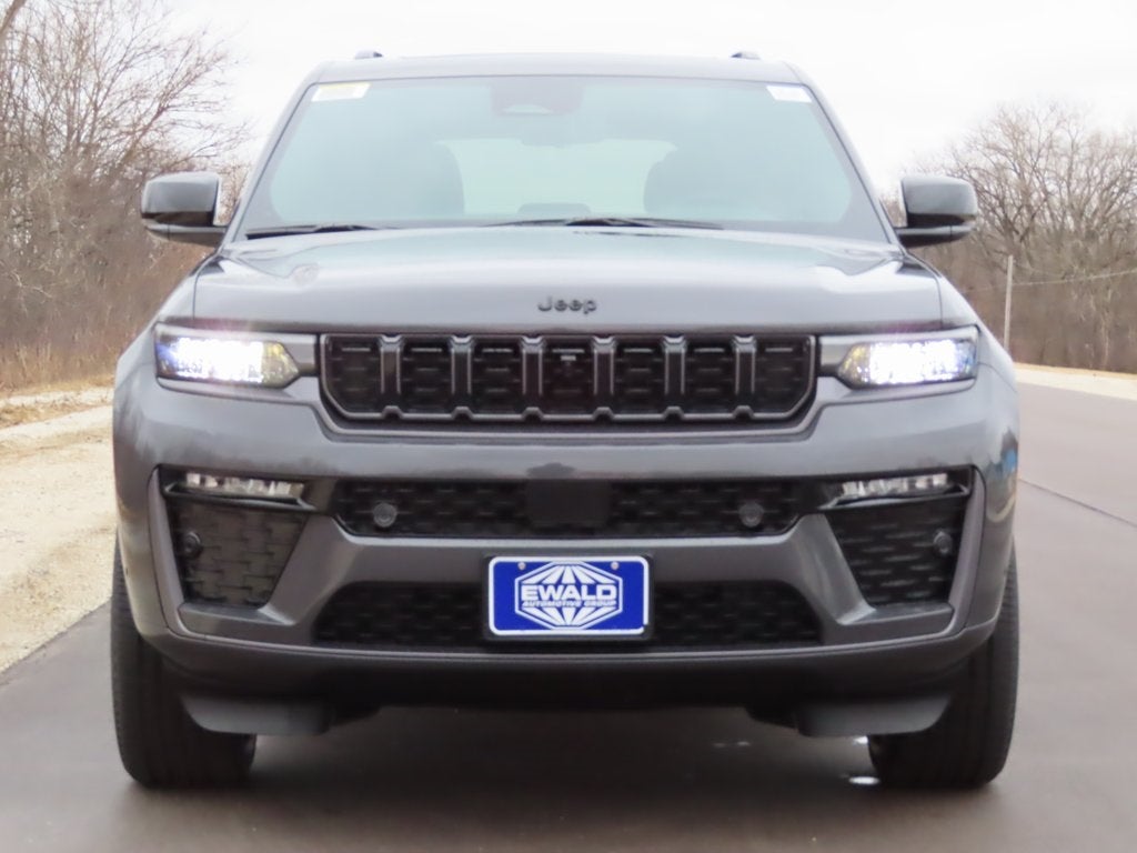 2026 Jeep Grand Cherokee GRAND CHEROKEE LIMITED RESERVE 4X4