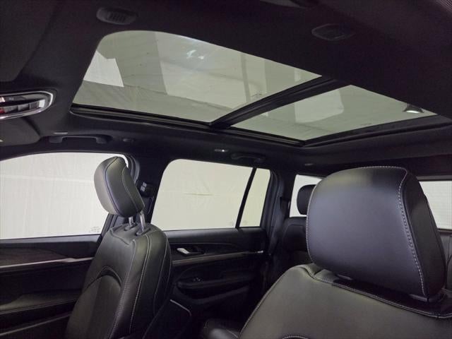 2027 Jeep Grand Cherokee GRAND CHEROKEE LIMITED RESERVE 4X4