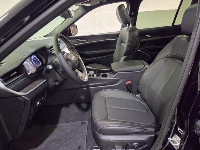 2027 Jeep Grand Cherokee GRAND CHEROKEE LIMITED RESERVE 4X4